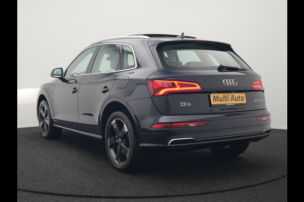 Audi Q5 50 TFSI e quattro S Line Plug In Hybrid 299pk Dealer O.H. PHEV | Panodak | 20"L.M Rotor | Apple Carplay | Sportstoelen Verwarmd | Cruise Control | Keyless | Navigatie | Virtual | 20"L.M |