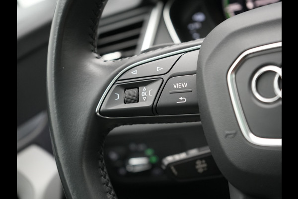 Audi Q5 50 TFSI e quattro S Line Plug In Hybrid 299pk Dealer O.H. PHEV | Panodak | 20"L.M Rotor | Apple Carplay | Sportstoelen Verwarmd | Cruise Control | Keyless | Navigatie | Virtual | 20"L.M |
