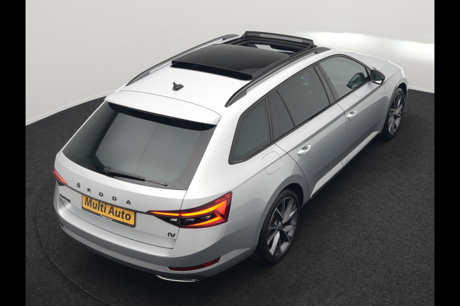Škoda Superb Combi 1.4 TSI iV Sportline Business Plug In Hybrid 218pk Dealer O.H PHEV | Trekhaak Af Fabriek | Panodak | Adaptive Cruise | Alcantara Sportstoelen Memory & Verwarmd | Sfeerverlichting | Apple Carplay | Stuur Verwarmd | Virtual | Keyless | DAB | 19"L.M |