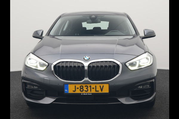 BMW 1-serie 118i Sportline 141pk Dealer O.H | Apple Carplay | Cruise Control | Virtual | Navigatie | LED Koplampen | Sfeerverlichting | DAB | 17"L.M |