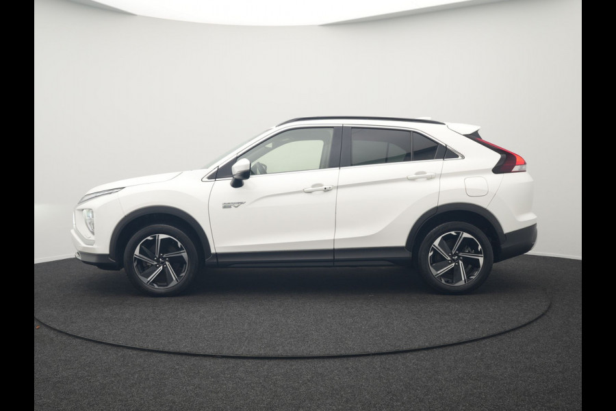 Mitsubishi Eclipse Cross 2.4 Intense Plug In Hybrid Dealer O.H PHEV | Camera | Alcantara Sportstoelen Verwarmd | Navigatie | Cruise Control | Keyless | DAB |