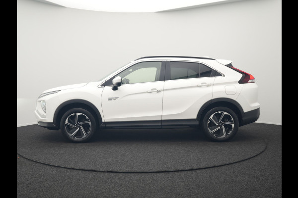 Mitsubishi Eclipse Cross 2.4 Intense Plug In Hybrid Dealer O.H PHEV | Camera | Alcantara Sportstoelen Verwarmd | Navigatie | Cruise Control | Keyless | DAB |