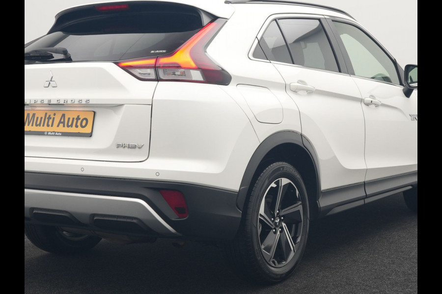 Mitsubishi Eclipse Cross 2.4 Intense Plug In Hybrid Dealer O.H PHEV | Camera | Alcantara Sportstoelen Verwarmd | Navigatie | Cruise Control | Keyless | DAB |
