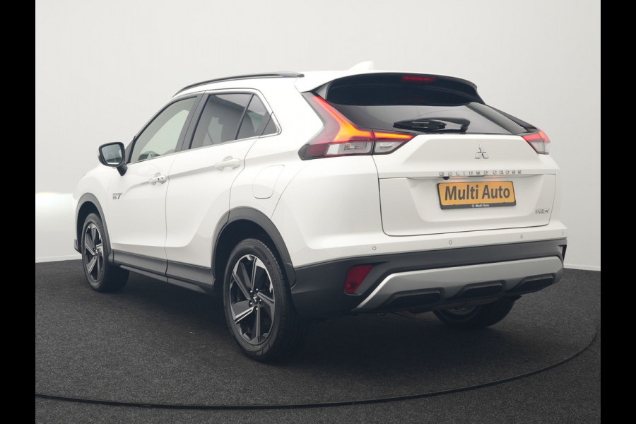 Mitsubishi Eclipse Cross 2.4 Intense Plug In Hybrid Dealer O.H PHEV | Camera | Alcantara Sportstoelen Verwarmd | Navigatie | Cruise Control | Keyless | DAB |