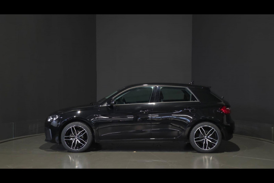 Audi A1 Sportback 25 TFSI Attitude | Virtual | Cruise | Navi | Carplay | Parkeersensoren