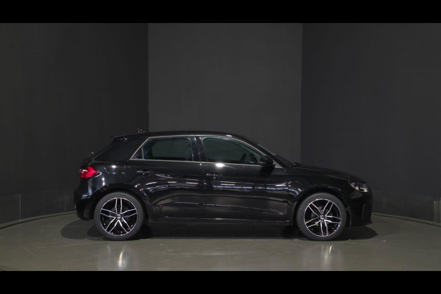 Audi A1 Sportback 25 TFSI Attitude | Virtual | Cruise | Navi | Carplay | Parkeersensoren
