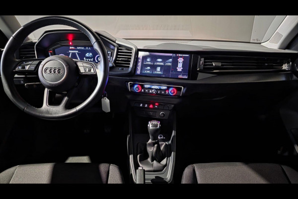 Audi A1 Sportback 25 TFSI Attitude | Virtual | Cruise | Navi | Carplay | Parkeersensoren