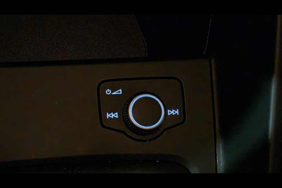 Audi A1 Sportback 25 TFSI Attitude | Virtual | Cruise | Navi | Carplay | Parkeersensoren