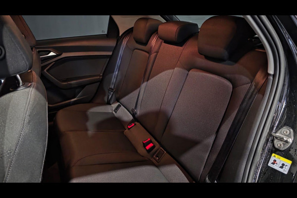 Audi A1 Sportback 25 TFSI Attitude | Virtual | Cruise | Navi | Carplay | Parkeersensoren