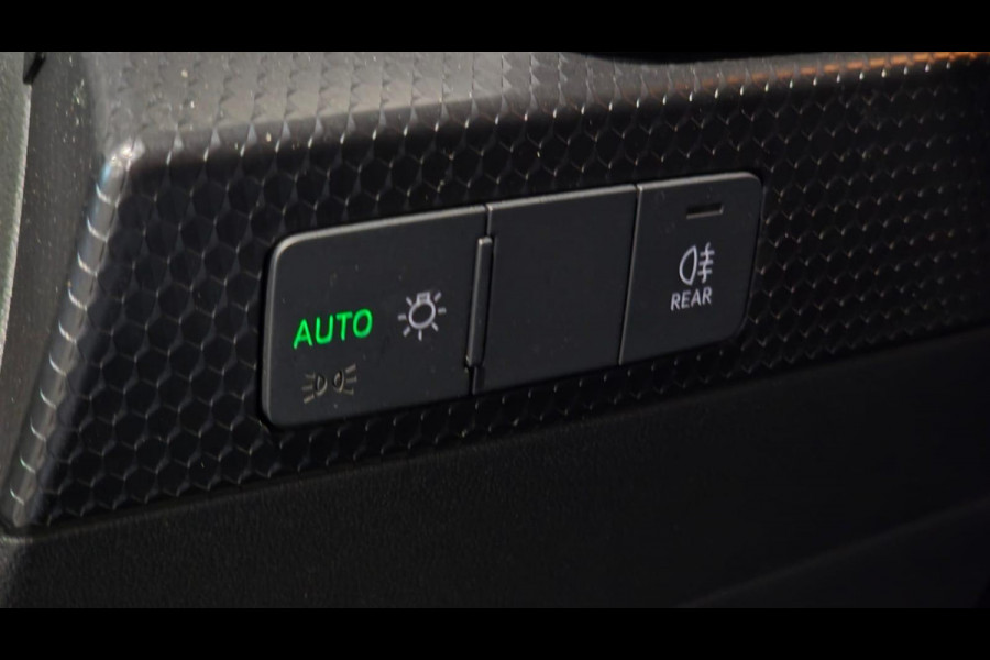 Audi A1 Sportback 25 TFSI Attitude | Virtual | Cruise | Navi | Carplay | Parkeersensoren