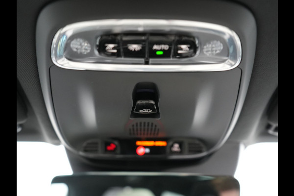 Volvo V90 T6 AWD R-Design Plug In Hybrid 340pk Dealer O.H PHEV | Trekhaak Af Fabriek | Panodak | Adaptive Cruise | Head Up | Harman & Kardon | 360 Camera | Lederen Sporstoelen Memory & Verwarmd | Pilot Assist | Apple Carplay | Navigatie | DAB |