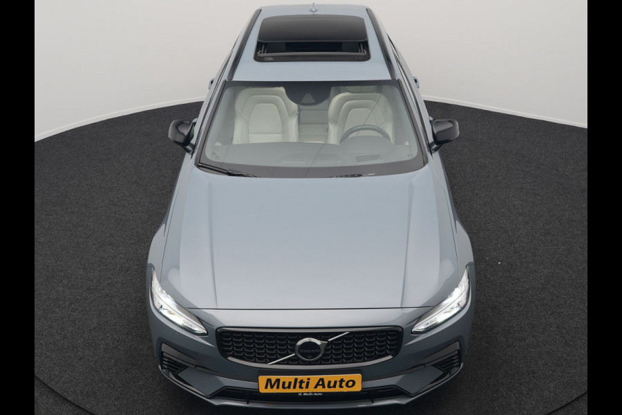 Volvo V90 T6 AWD R-Design Plug In Hybrid 340pk Dealer O.H PHEV | Trekhaak Af Fabriek | Panodak | Adaptive Cruise | Head Up | Harman & Kardon | 360 Camera | Lederen Sporstoelen Memory & Verwarmd | Pilot Assist | Apple Carplay | Navigatie | DAB |