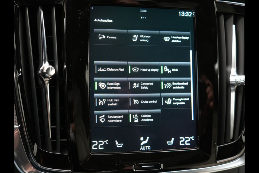 Volvo V90 T6 AWD R-Design Plug In Hybrid 340pk Dealer O.H PHEV | Trekhaak Af Fabriek | Panodak | Adaptive Cruise | Head Up | Harman & Kardon | 360 Camera | Lederen Sporstoelen Memory & Verwarmd | Pilot Assist | Apple Carplay | Navigatie | DAB |