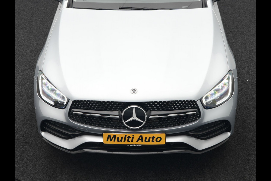 Mercedes-Benz GLC 300e 4MATIC AMG Plug In Hybrid 320pk Dealer O.H PHEV | Panodak | Adaptive Cruise | Burmester Audio | Camera | 20"L.M | Lederen Sportstoelen Verwarmd | Apple Carplay | Blis | Sfeerverlichting | Navigatie | DAB |