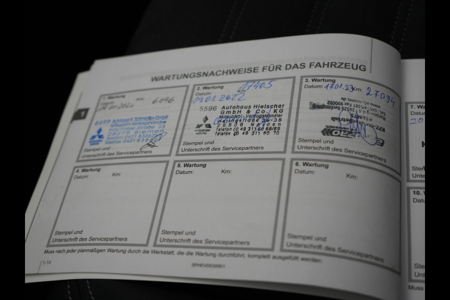 Mitsubishi Outlander 2.4 PHEV Intense Plug In Hybrid 225pk Dealer O.H PHEV | Trekhaak | Camera | Lederen Sportstoelen Verwarmd | Navigatie | Keyless | Android Auto | DAB |