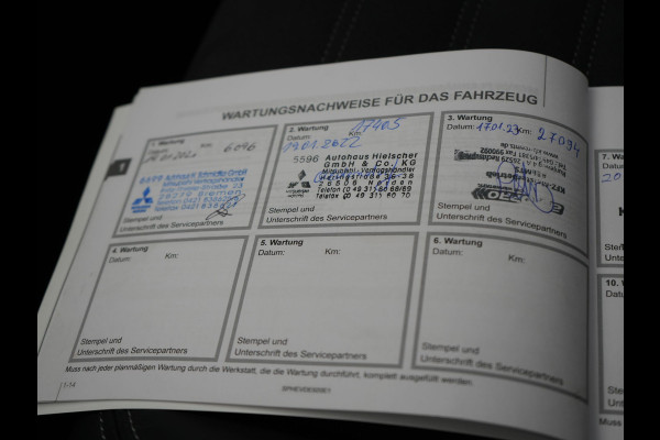 Mitsubishi Outlander 2.4 PHEV Intense Plug In Hybrid 225pk Dealer O.H PHEV | Trekhaak | Camera | Lederen Sportstoelen Verwarmd | Navigatie | Keyless | Android Auto | DAB |