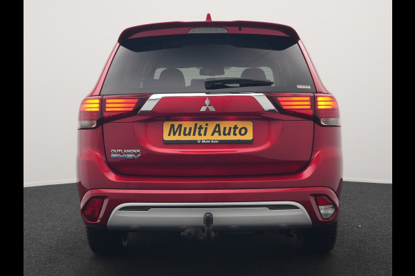 Mitsubishi Outlander 2.4 PHEV Intense Plug In Hybrid 225pk Dealer O.H PHEV | Trekhaak | Camera | Lederen Sportstoelen Verwarmd | Navigatie | Keyless | Android Auto | DAB |