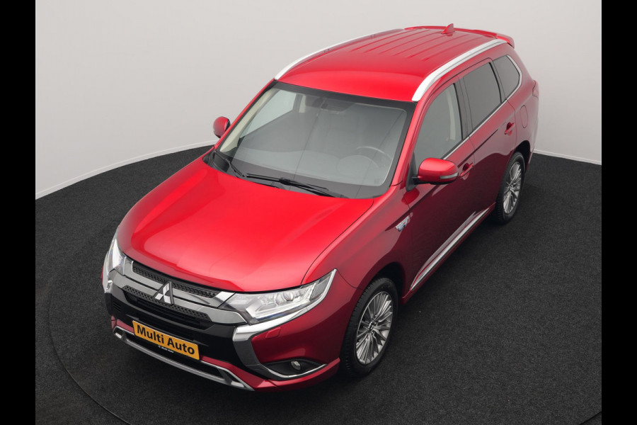 Mitsubishi Outlander 2.4 PHEV Intense Plug In Hybrid 225pk Dealer O.H PHEV | Trekhaak | Camera | Lederen Sportstoelen Verwarmd | Navigatie | Keyless | Android Auto | DAB |