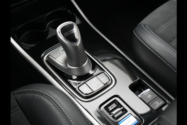 Mitsubishi Outlander 2.4 PHEV Intense Plug In Hybrid 225pk Dealer O.H PHEV | Trekhaak | Camera | Lederen Sportstoelen Verwarmd | Navigatie | Keyless | Android Auto | DAB |