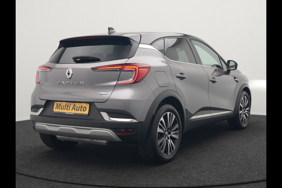 Renault Captur 1.6 E-Tech Initiale Paris Plug In Hybrid 160pk Dealer O.H PHEV | Adaptive Cruise | 360 Camera | Lederen Sportstoelen Verwarmd | Stuur Verwarmd | Blis | Keyless | Navigatie | DAB | 18"L.M |