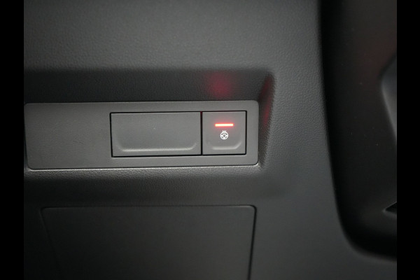 Renault Captur 1.6 E-Tech Initiale Paris Plug In Hybrid 160pk Dealer O.H PHEV | Adaptive Cruise | 360 Camera | Lederen Sportstoelen Verwarmd | Stuur Verwarmd | Blis | Keyless | Navigatie | DAB | 18"L.M |