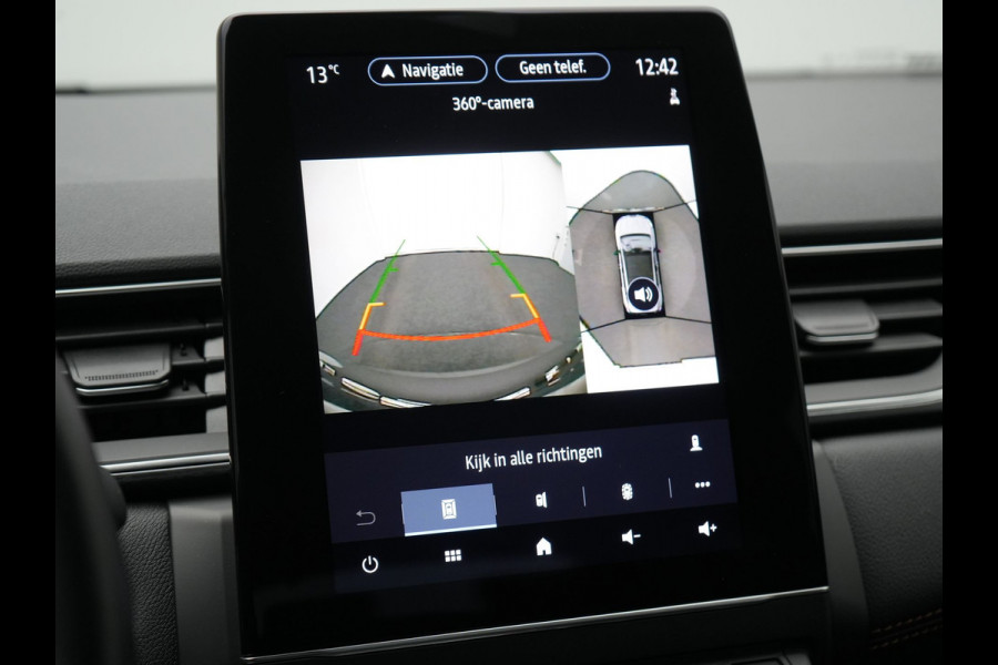 Renault Captur 1.6 E-Tech Initiale Paris Plug In Hybrid 160pk Dealer O.H PHEV | Adaptive Cruise | 360 Camera | Lederen Sportstoelen Verwarmd | Stuur Verwarmd | Blis | Keyless | Navigatie | DAB | 18"L.M |