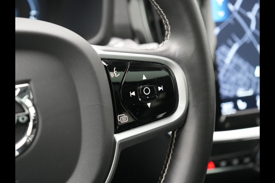 Volvo V60 T6 Twin Engine AWD Momentum Pro Plug In Hybrid 340pk Dealer O.H PHEV | Panodak | Adaptive Cruise | 360 Camera | Head Up | Sportstoelen Verwarmd | Harman & Kardon | Apple Carplay | Blis | Navigatie | Keyless | Virtual | DAB |