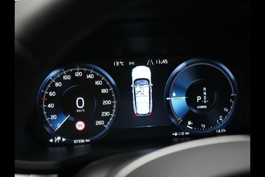Volvo V60 T6 Twin Engine AWD Momentum Pro Plug In Hybrid 340pk Dealer O.H PHEV | Panodak | Adaptive Cruise | 360 Camera | Head Up | Sportstoelen Verwarmd | Harman & Kardon | Apple Carplay | Blis | Navigatie | Keyless | Virtual | DAB |