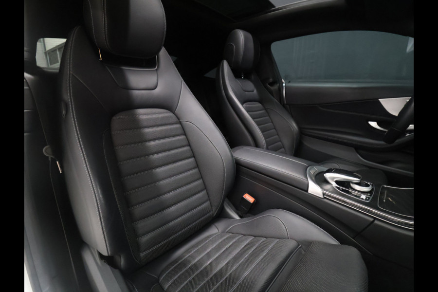 Mercedes-Benz C-Klasse Coupé 300 Sport Edition [SCHUIFKANTELDAK, PDC V+A, CAMERA 360, APPLE CARPLAY, ANDROID AUTO, CRUISE CONTROL, BURMESTER, STOELVERWARMING, FLIPPERS, NIEUWSTAAT]