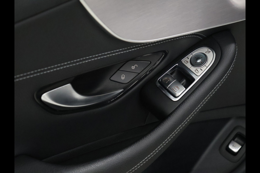 Mercedes-Benz C-Klasse Coupé 300 Sport Edition [SCHUIFKANTELDAK, PDC V+A, CAMERA 360, APPLE CARPLAY, ANDROID AUTO, CRUISE CONTROL, BURMESTER, STOELVERWARMING, FLIPPERS, NIEUWSTAAT]