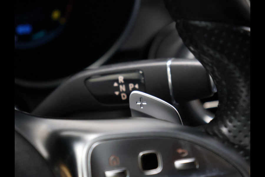 Mercedes-Benz C-Klasse Coupé 300 Sport Edition [SCHUIFKANTELDAK, PDC V+A, CAMERA 360, APPLE CARPLAY, ANDROID AUTO, CRUISE CONTROL, BURMESTER, STOELVERWARMING, FLIPPERS, NIEUWSTAAT]