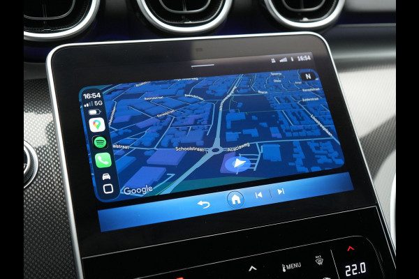 Mercedes-Benz C-Klasse Estate 300 e AMG Line NIEUW MODEL Plug In Hybrid 313pk Dealer O.H PHEV | Adaptive Cruise | Camera | Alcantara Sportstoelen Verwarmd | Sfeerverlichting | Virtual | Blis | Navigatie | DAB |