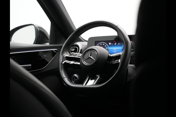 Mercedes-Benz C-Klasse Estate 300 e AMG Line NIEUW MODEL Plug In Hybrid 313pk Dealer O.H PHEV | Adaptive Cruise | Camera | Alcantara Sportstoelen Verwarmd | Sfeerverlichting | Virtual | Blis | Navigatie | DAB |