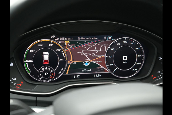 Audi Q5 50 TFSI e quattro S Line Plug In Hybrid 299pk Dealer O.H PHEV | Luchtvering | Trekhaak Af Fabriek | Adaptive Cruise | Camera | Virtual | Apple Carplay | Alcantara Sportstoelen Verwarmd | Keyless | Navigatie | DAB |