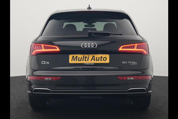 Audi Q5 50 TFSI e quattro S Line Plug In Hybrid 299pk Dealer O.H PHEV | Luchtvering | Trekhaak Af Fabriek | Adaptive Cruise | Camera | Virtual | Apple Carplay | Alcantara Sportstoelen Verwarmd | Keyless | Navigatie | DAB |
