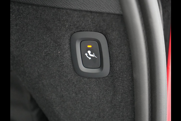 Volvo XC90 T8 Recharge AWD Core Bright Plug In Hybrid 456pk 7-Persoons Dealer O.H PHEV | Trekhaak Af Fabriek | Adaptive Cruise | Camera | Lederen Sportstoelen Memory & Verwarmd | Google Assistent | Apple Carplay | Stuur Verwarmd | Virtual | Blis | Navigatie | DAB |