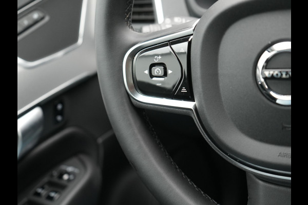 Volvo XC90 T8 Recharge AWD Core Bright Plug In Hybrid 456pk 7-Persoons Dealer O.H PHEV | Trekhaak Af Fabriek | Adaptive Cruise | Camera | Lederen Sportstoelen Memory & Verwarmd | Google Assistent | Apple Carplay | Stuur Verwarmd | Virtual | Blis | Navigatie | DAB |