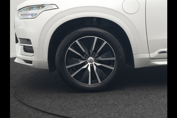Volvo XC90 T8 Recharge AWD Core Bright Plug In Hybrid 456pk 7-Persoons Dealer O.H PHEV | Trekhaak Af Fabriek | Adaptive Cruise | Camera | Lederen Sportstoelen Memory & Verwarmd | Google Assistent | Apple Carplay | Stuur Verwarmd | Virtual | Blis | Navigatie | DAB |