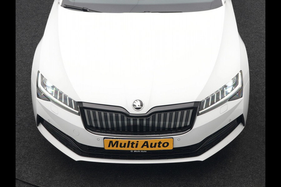 Škoda Superb Combi 1.4 TSI iV Sportline Dealer O.H PHEV | Trekhaak Af Fabriek | Adaptive Cruise | Alcantara Sportstoelen Memory & Verwarmd | Canton Audio | Apple Carplay | Stuur Verwarmd | Keyless | Sfeerverlichting |  Navigatie | DAB |