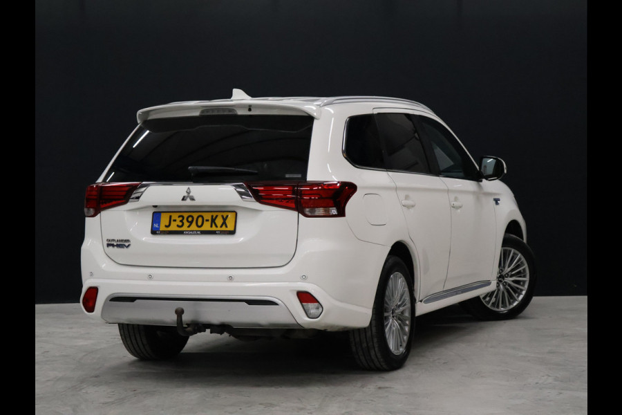 Mitsubishi Outlander 2.4 PHEV Pure+ [TREKHAAK, CAMERA, CRUISE CONTROL, BLUETOOTH TELEFOON, STOELVERWARMING, FLIPPERS, CLIMATE CONTROL, NIEUWSTAAT]