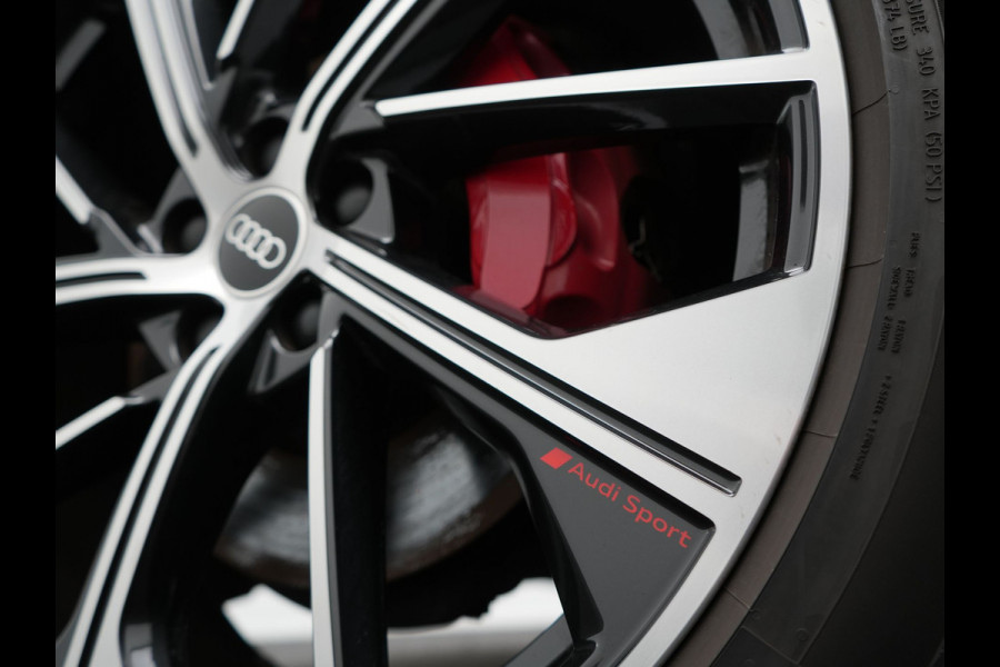 Audi Q5 Sportback 50 TFSI e S Line Plug In Hybrid 300pk Dealer O.H PHEV | Luchtvering | Matrix LED | 21"Audi Sport L.M | Sfeerverlichting | Lederen Sportstoelen Verwarmd | Cruise Control | Navigatie | Virtual | DAB |