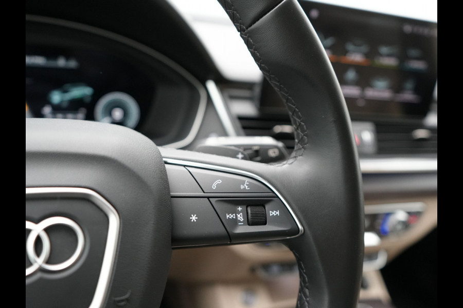 Audi Q5 Sportback 50 TFSI e S Line Plug In Hybrid 300pk Dealer O.H PHEV | Luchtvering | Matrix LED | 21"Audi Sport L.M | Sfeerverlichting | Lederen Sportstoelen Verwarmd | Cruise Control | Navigatie | Virtual | DAB |