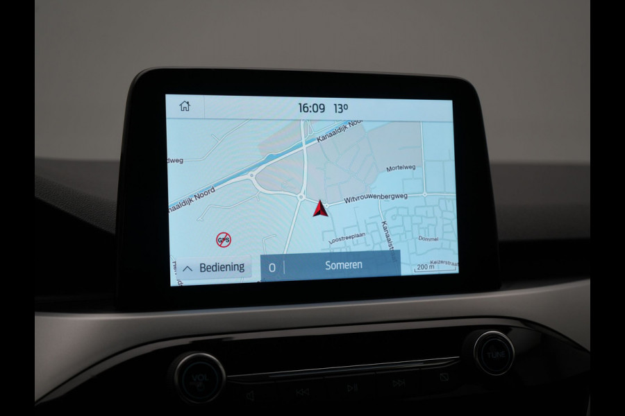 Ford Kuga 1.5 Ecoboost 150pk Dealer o.H | 1800kg Trekgewicht | Navigatie | Stoelen & Stuur Verwarmd | Apple Carplay | DAB |