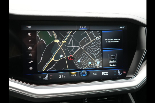 Volkswagen Touareg 3.0 TSi eHybrid 4MOTION Plug In Hybrid 381pk Dealer O.H PHEV | Trekhaak Af Fabriek | Lederen Sportstoelen Massage & Memory | Panodak | Adaptive Cruise | Stoelventilatie | Stoelen & Stuur Verwarmd | Blis | Keyless | Apple Carplay | Navigatie | DAB