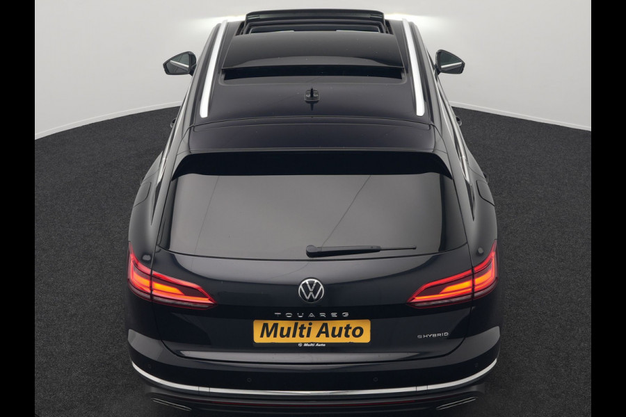 Volkswagen Touareg 3.0 TSi eHybrid 4MOTION Plug In Hybrid 381pk Dealer O.H PHEV | Trekhaak Af Fabriek | Lederen Sportstoelen Massage & Memory | Panodak | Adaptive Cruise | Stoelventilatie | Stoelen & Stuur Verwarmd | Blis | Keyless | Apple Carplay | Navigatie | DAB