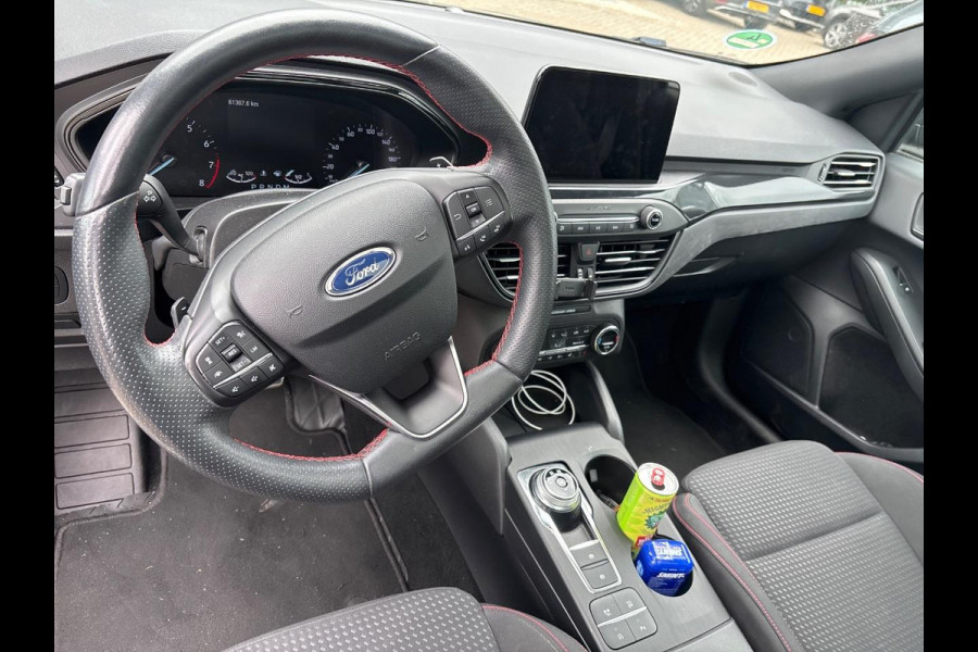 Ford Focus 1.5 EcoBoost ST Line Business 182pk Automaat | Winter Pack | Adaptive cruise control | Camera | Led koplampen | 18 inch