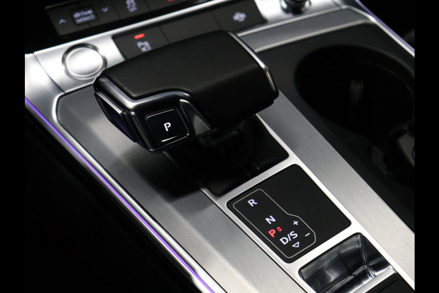 Audi A6 Avant 45 TFSI S edition [MEMORY SEATS, CAMERA 360, ADAPTIVE CRUISE CONTROL, BLUETOOTH TELEFOON, STOELVERWARMING, FLIPPERS, AUTOMATISCHE AIRCO, NIEUWSTAAT]