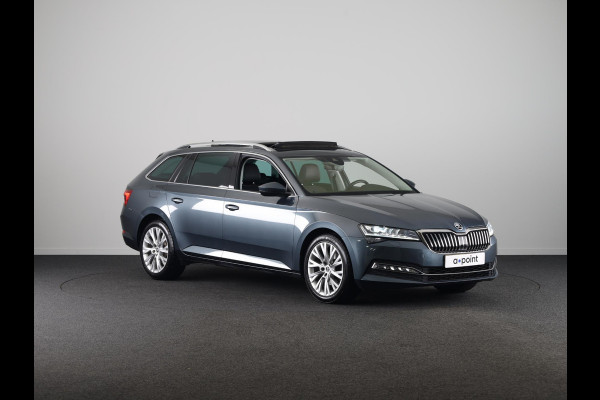 Škoda Superb Combi 1.5 TSI ACT Business Edition 150pk | Panoramadak | Navigatie | Trekhaak | Adaptieve cruise controle | Elektrisch verstelbare voorstoel