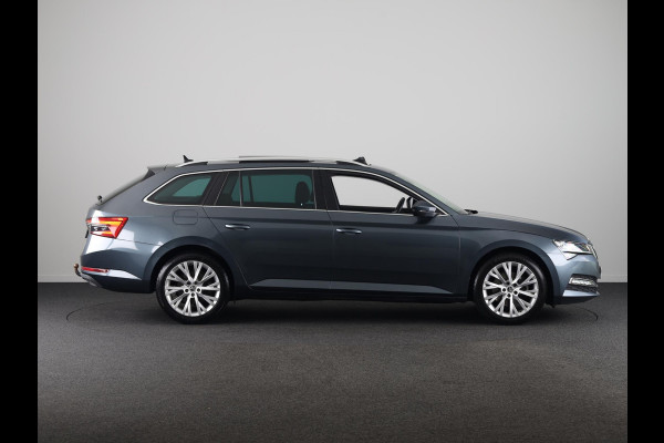 Škoda Superb Combi 1.5 TSI ACT Business Edition 150pk | Panoramadak | Navigatie | Trekhaak | Adaptieve cruise controle | Elektrisch verstelbare voorstoel