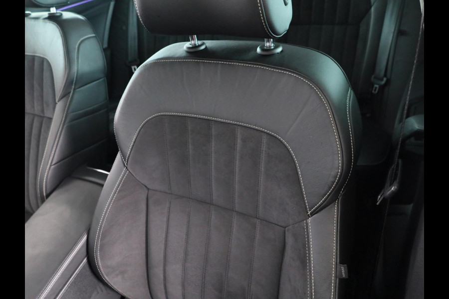 Škoda Superb Combi 1.5 TSI ACT Business Edition 150pk | Panoramadak | Navigatie | Trekhaak | Adaptieve cruise controle | Elektrisch verstelbare voorstoel